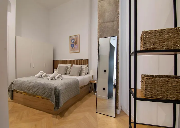 Luxe In - Dichtbij Apartament Walencja